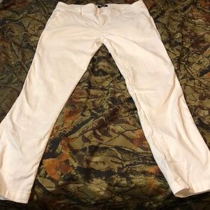Never been worn. White pants. Size 7.